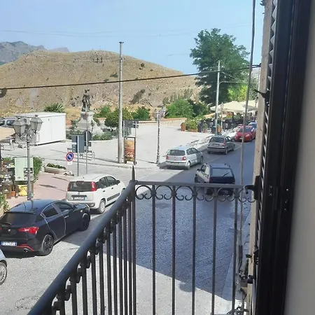 בית נופש La Casa Del Custode Caccamo